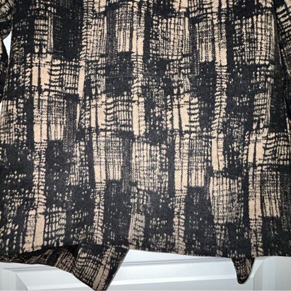 Funktational Long Sleeve Lagenlook Wool Blend Coat - Picture 9 of 10